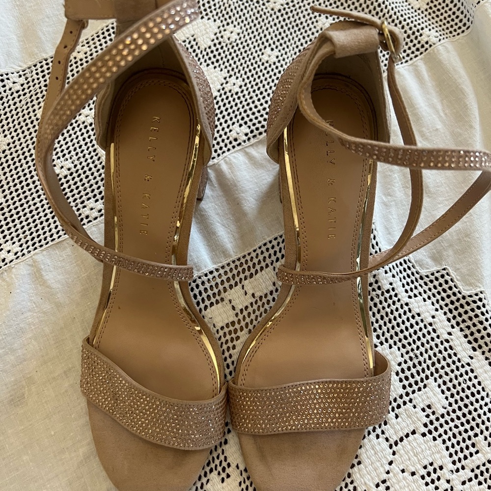 Kellie and Katie Dressy Sandals. Size 9 Blush with rhinestones